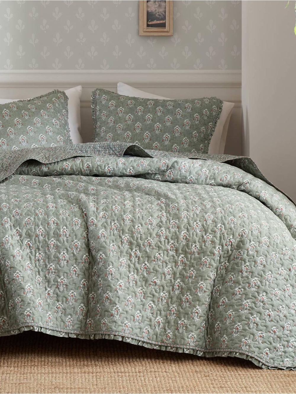 Quilted Sage Green Floral Comforter Set